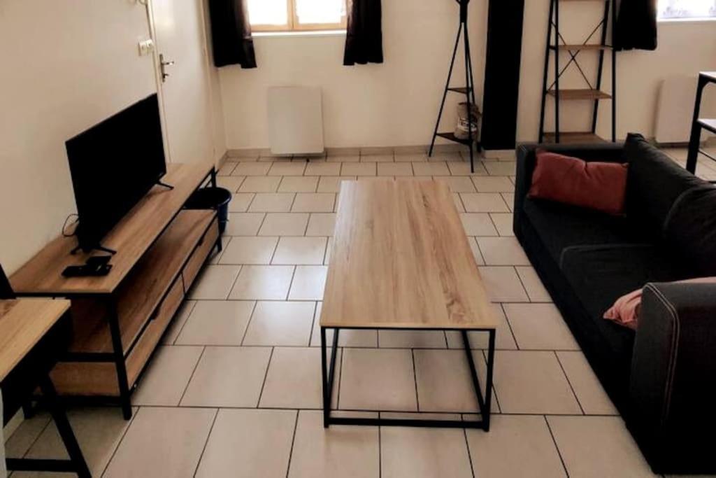 Appartement Style Industriel Au Centre De 두에 외부 사진