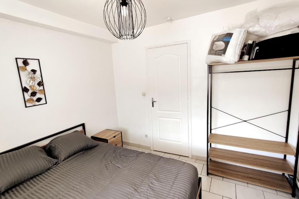 Appartement Style Industriel Au Centre De 두에 외부 사진